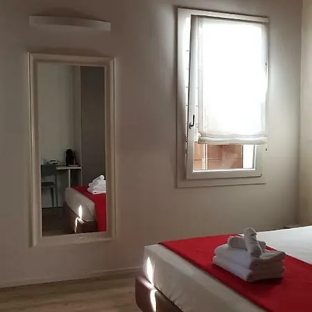 Ca' Dell'angelo فندق مبيت وإفطار 3*
